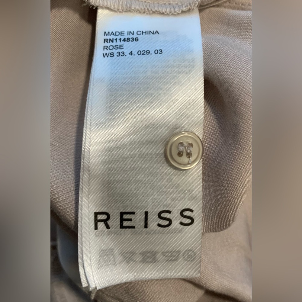 Reiss Rose Sleeveless Cowl Neck Jumpsuit Size 8 Neutral/Light Gray NWT - Picture 14 of 16